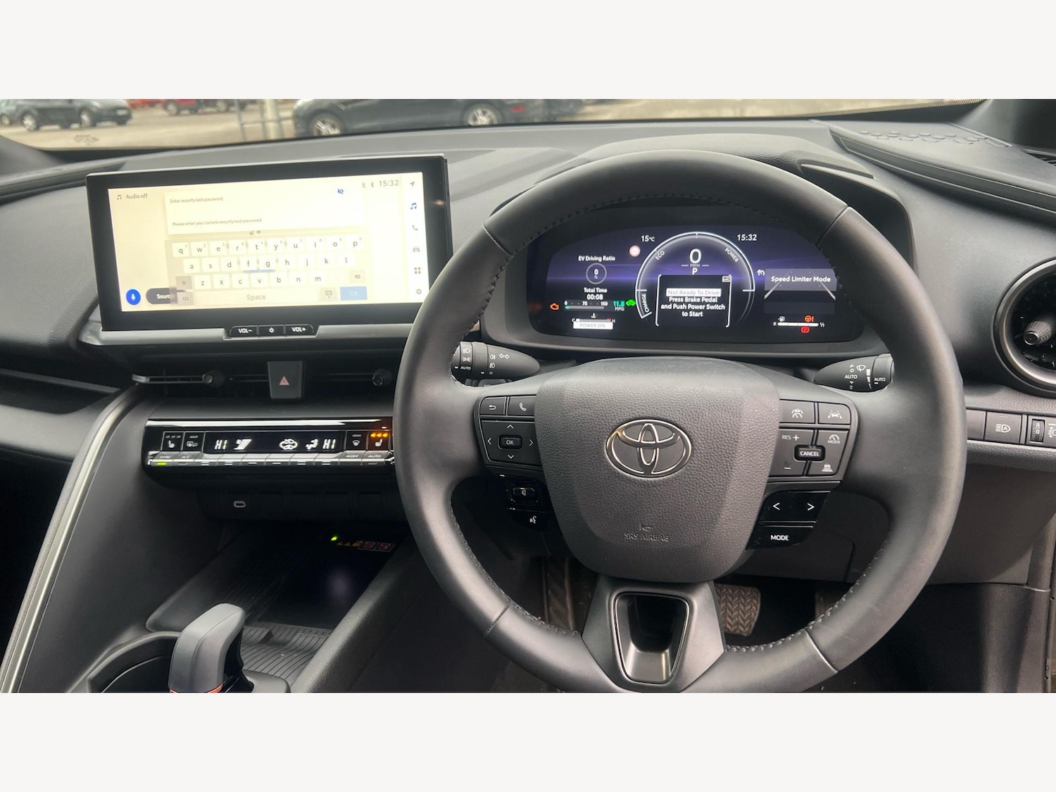 Used Toyota C-HR 2024 for sale - 76398590: Photo 10