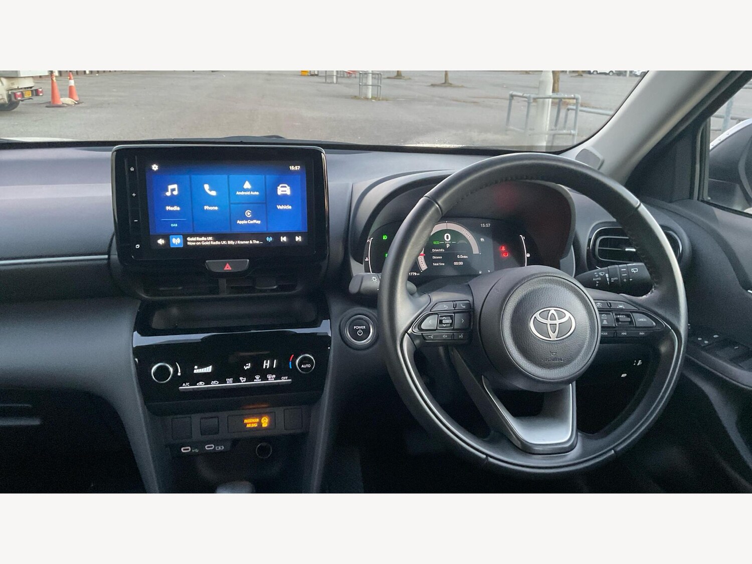 Used Toyota Yaris Cross 2024 for sale - 77254703: Photo 7