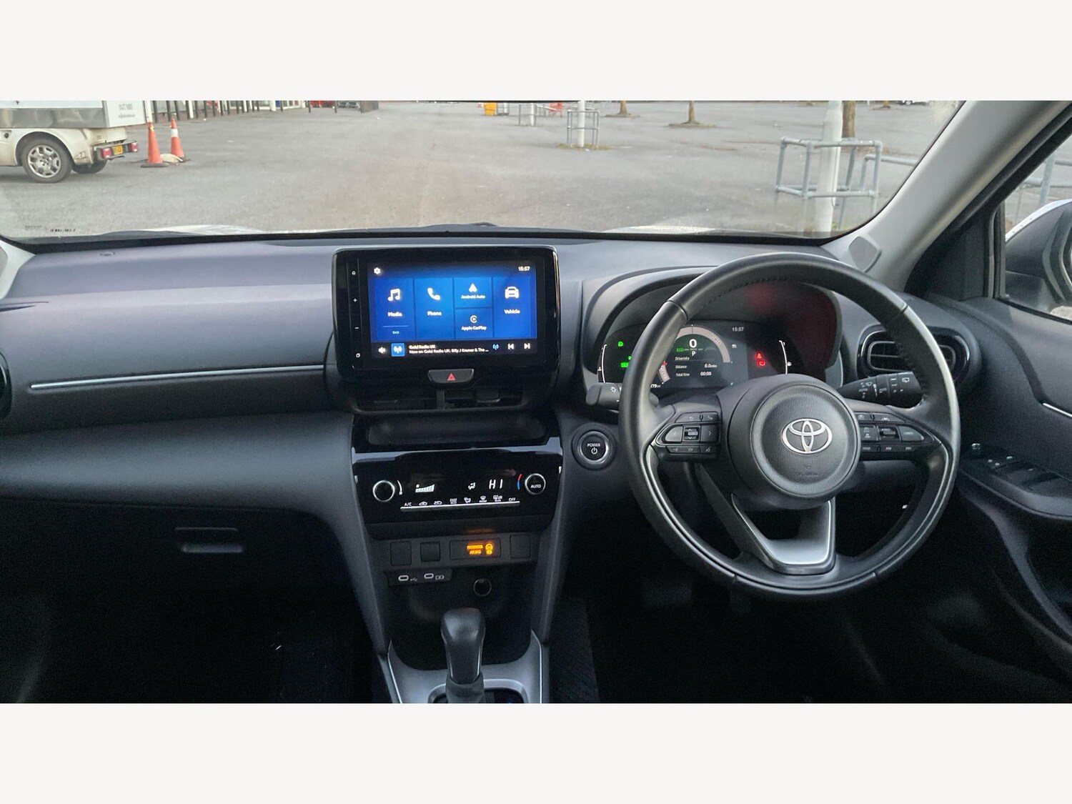 Used Toyota Yaris Cross 2024 for sale - 77254703: Photo 8