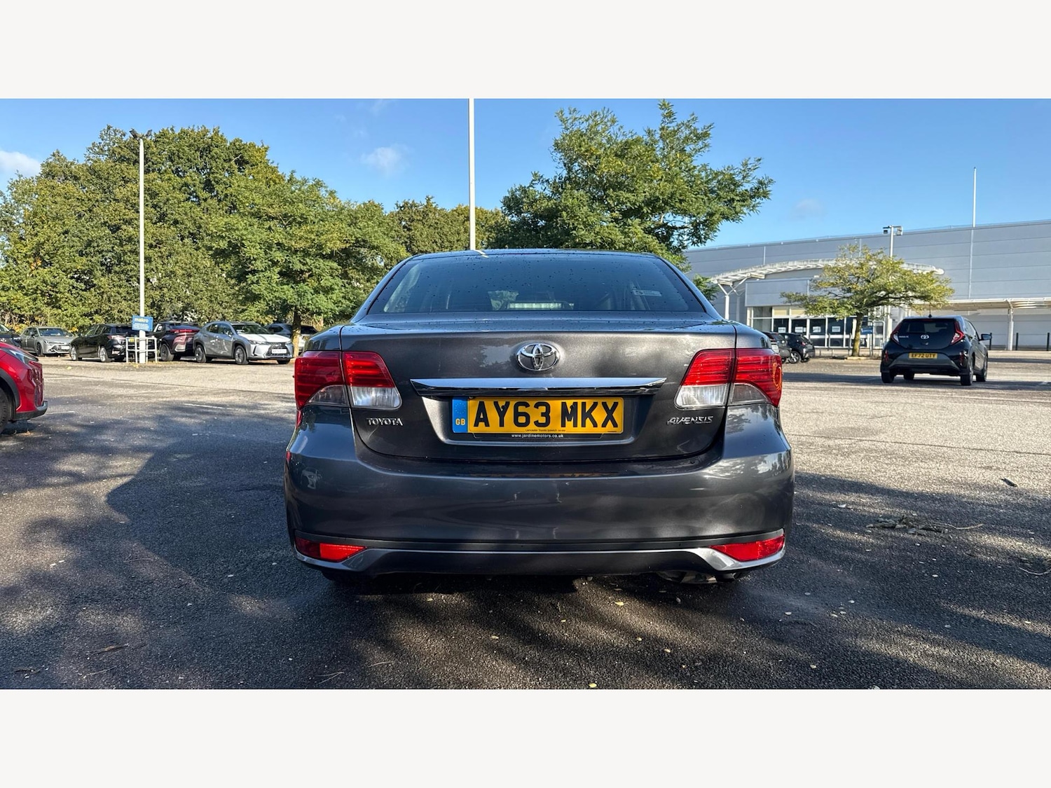 Used Toyota Avensis 2013 for sale - 76189969: Photo 21