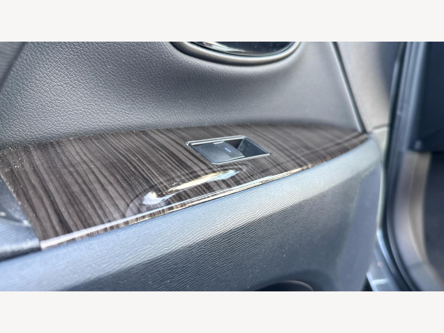 Used Toyota Avensis 2013 for sale - 76189969: Photo 26