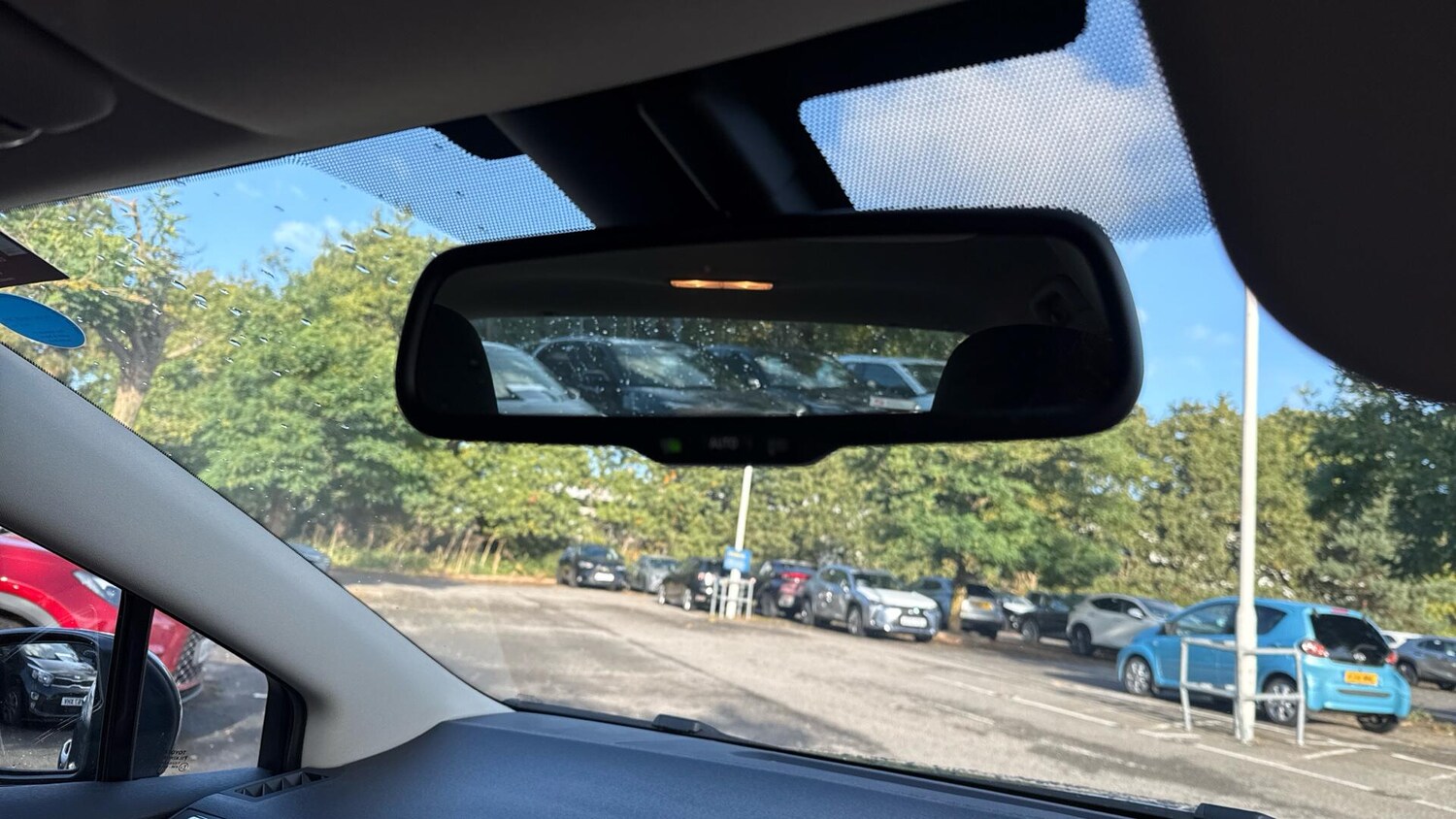 Used Toyota Avensis 2013 for sale - 76189969: Photo 39