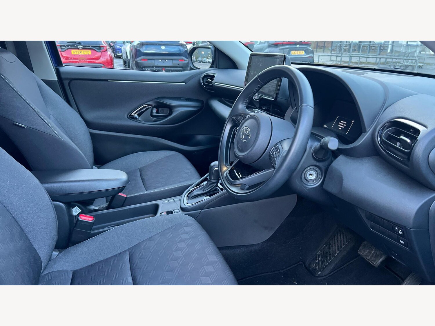 Used Toyota Yaris 2024 for sale - 77497429: Photo 13