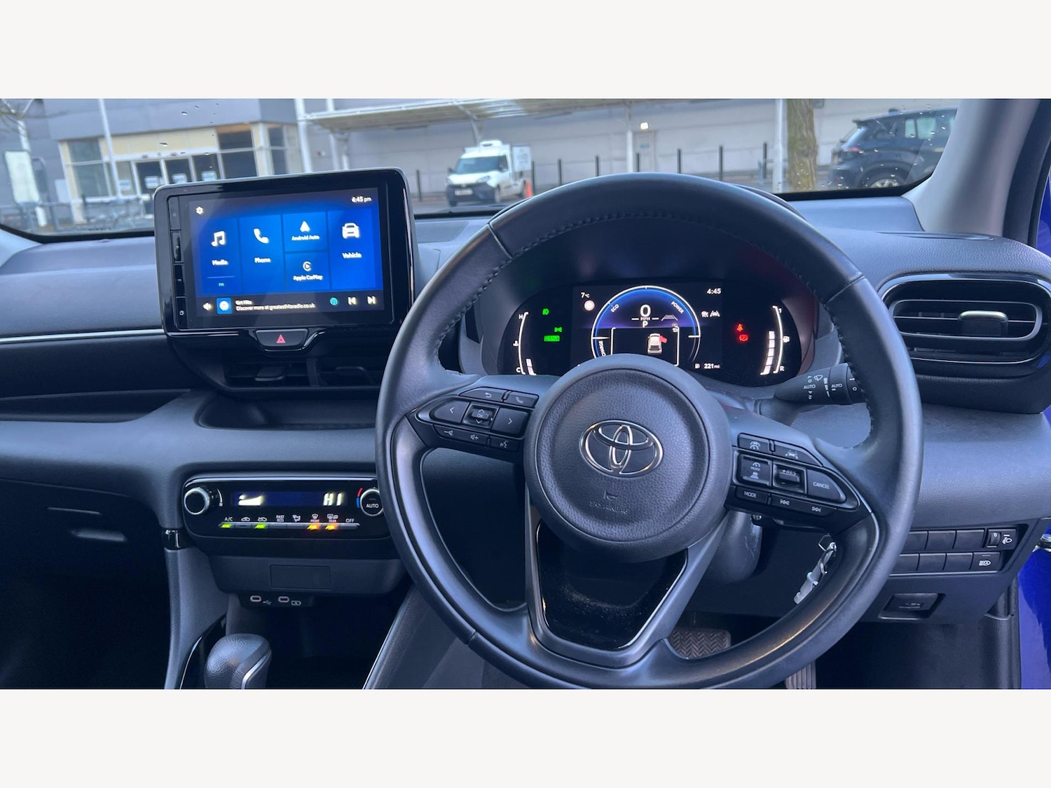 Used Toyota Yaris 2024 for sale - 77497429: Photo 8