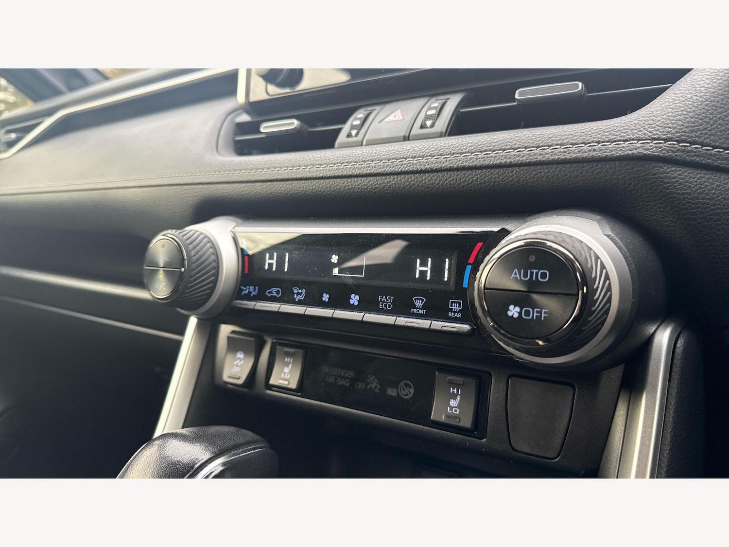 Used Toyota RAV4 2021 for sale - 76584915: Photo 25