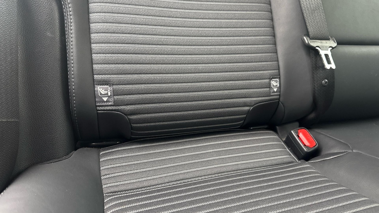 Used Toyota RAV4 2021 for sale - 76584915: Photo 34