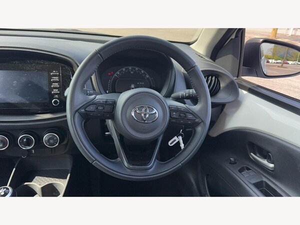 Used Toyota Aygo X 2023 for sale - 74701552: Photo 8