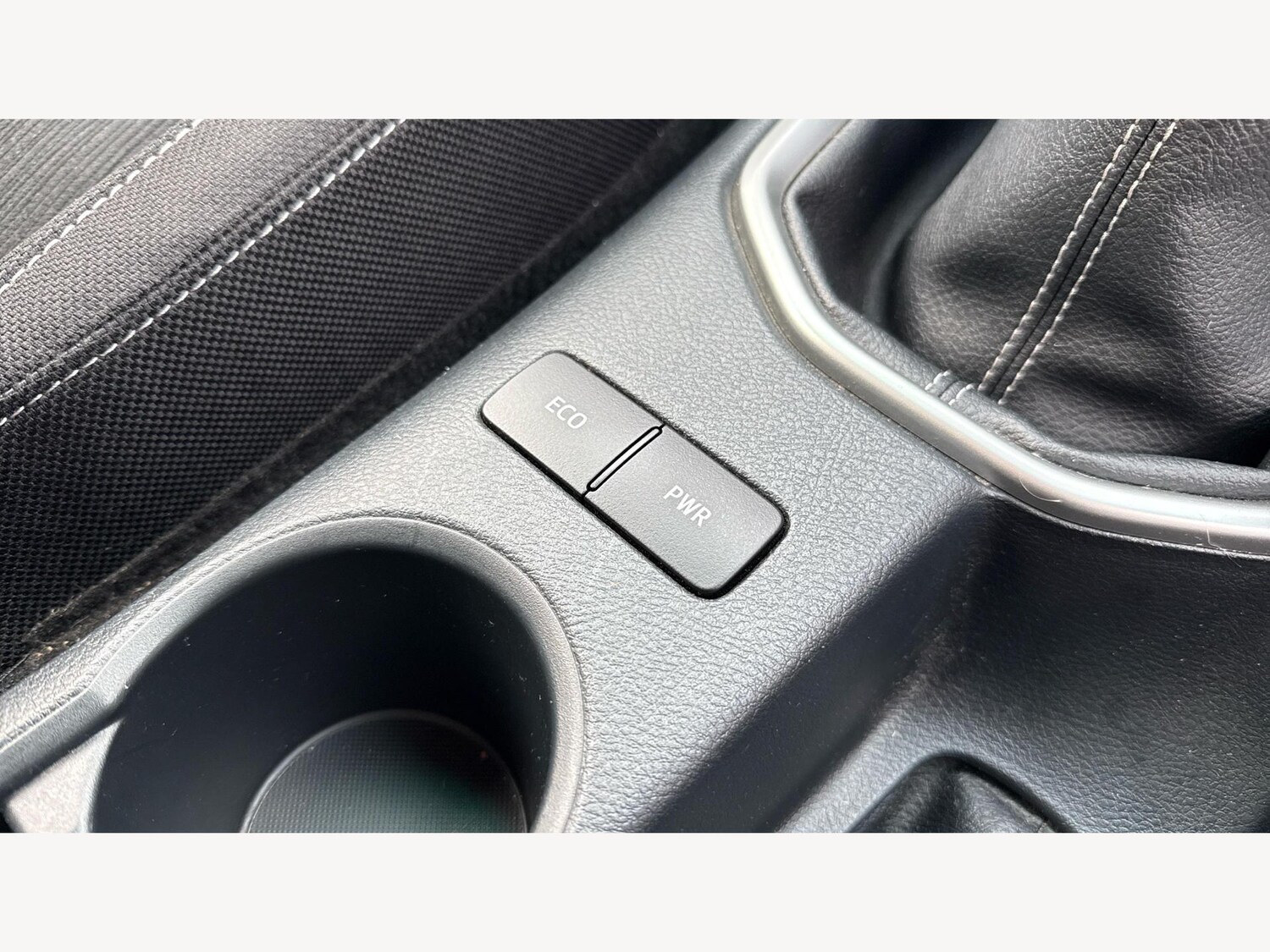 Used Toyota Hilux 2024 for sale - 76226929: Photo 27