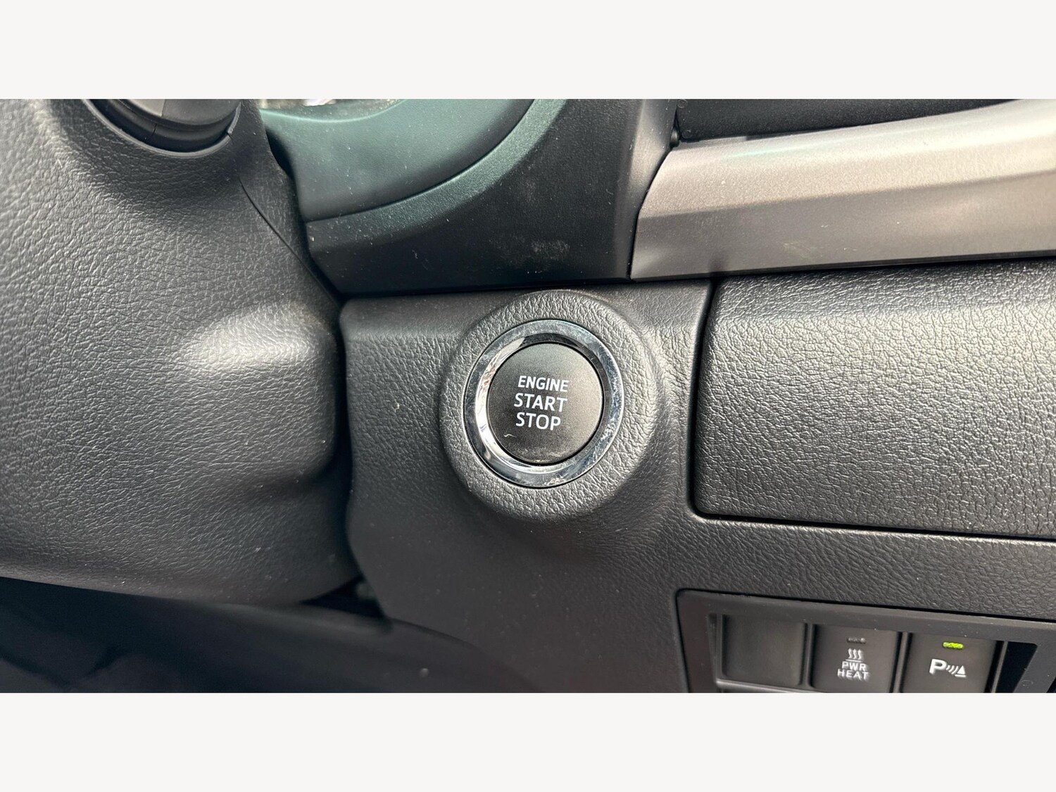 Used Toyota Hilux 2024 for sale - 76226929: Photo 30