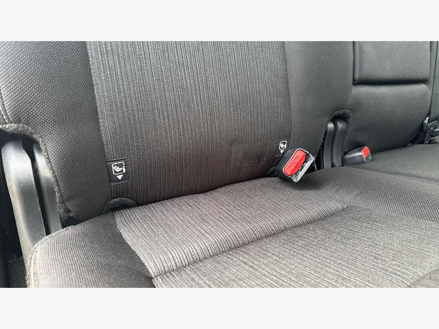 Used Toyota Hilux 2024 for sale - 76226929: Photo 32