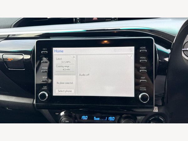 Used Toyota Hilux 2024 for sale - 76226929: Photo 9
