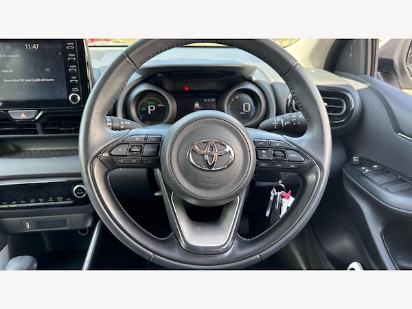 Used Toyota Yaris 2023 for sale - 75646467: Photo 10