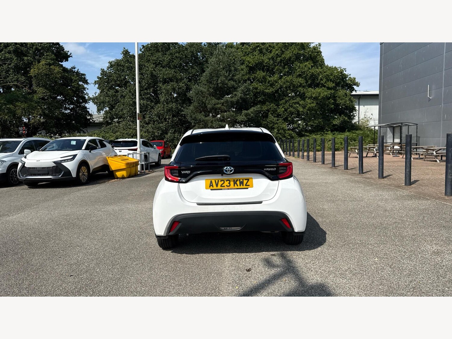 Vehicle 21