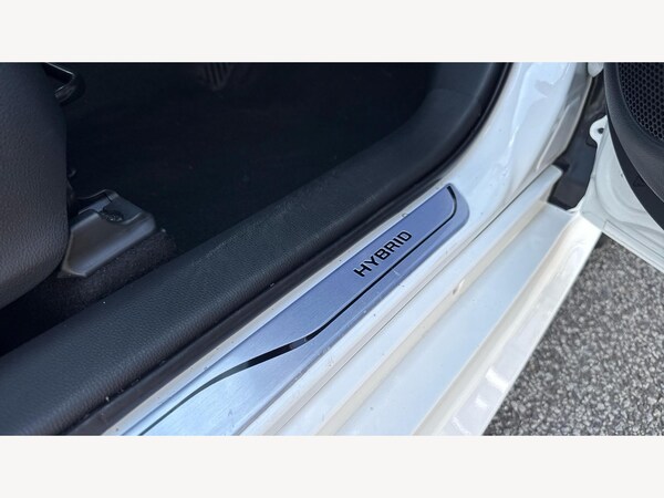 Used Toyota Yaris 2023 for sale - 75646467: Photo 30