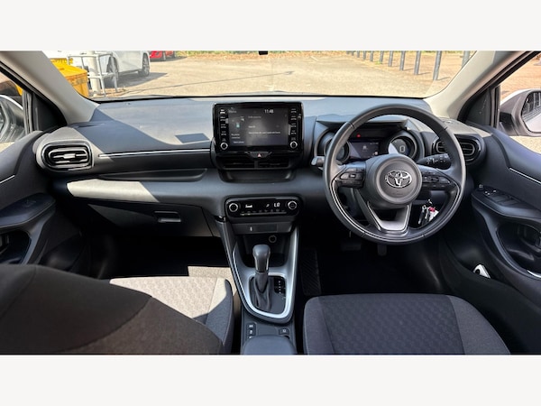 Used Toyota Yaris 2023 for sale - 75646467: Photo 7