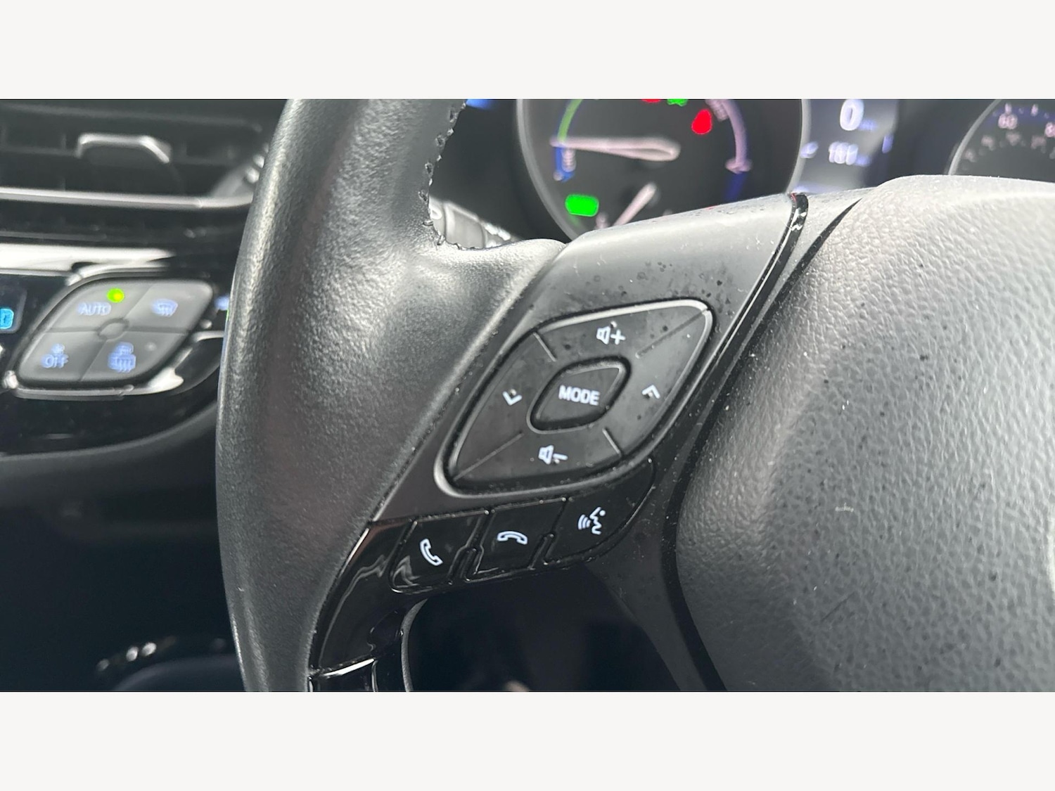 Used Toyota C-HR 2020 for sale - 76084552: Photo 33