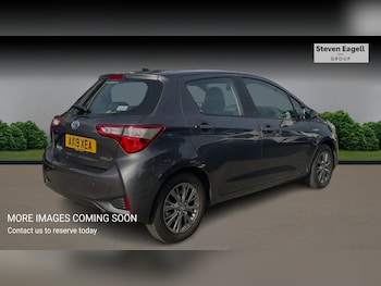 Used Toyota Yaris 2019 for sale - 78759343: Photo