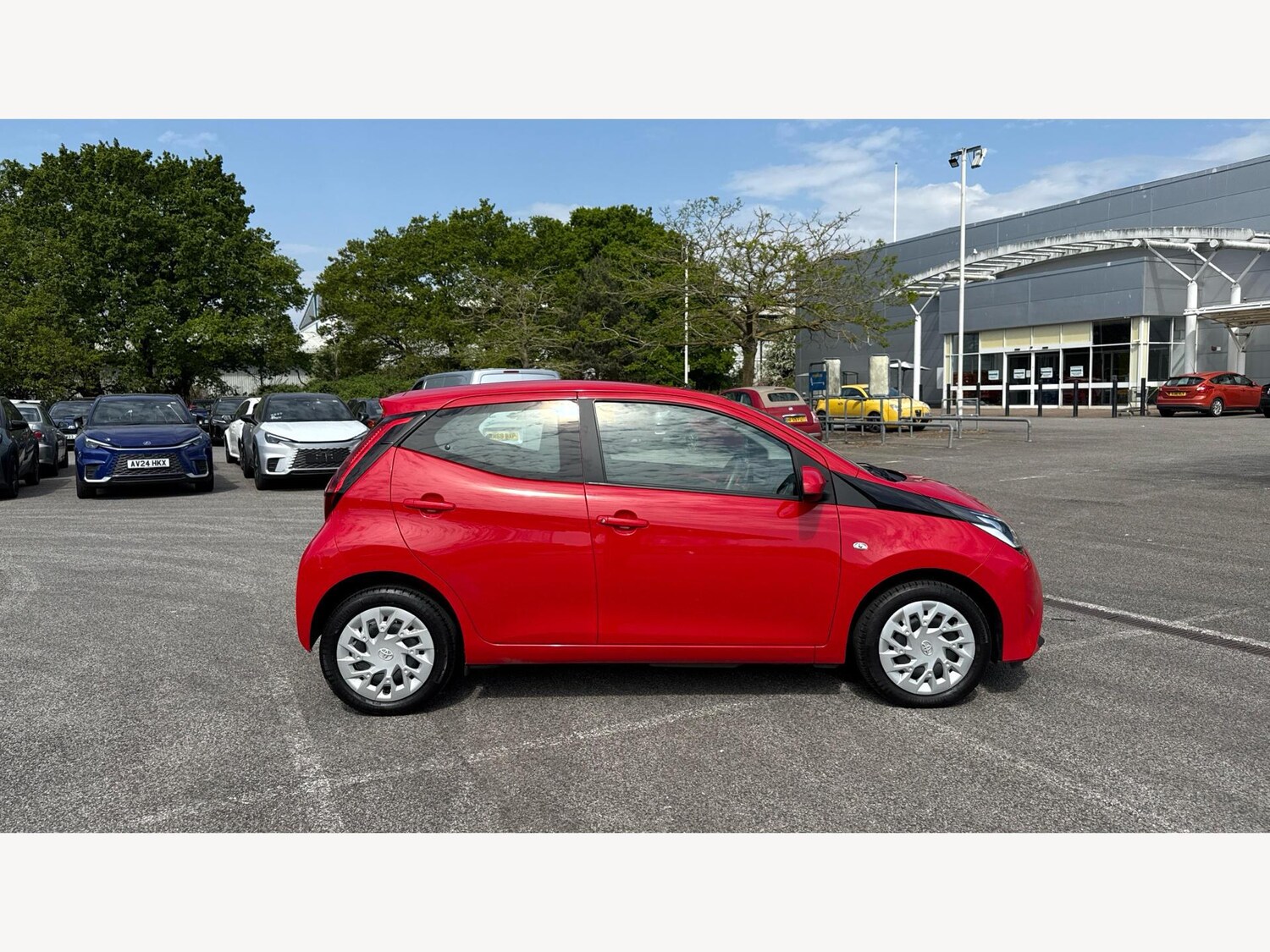 Used Toyota AYGO 2021 for sale - 76441031: Photo 18