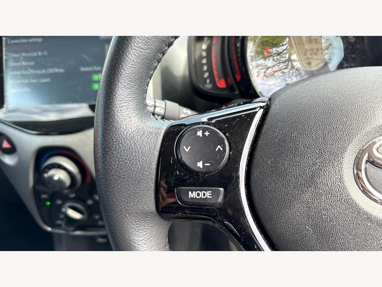 Used Toyota AYGO 2021 for sale - 76441031: Photo 26