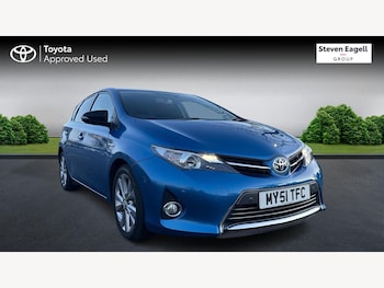 (64) - 1.8 VVT-h Excel CVT Euro 5 (s/s) 5dr