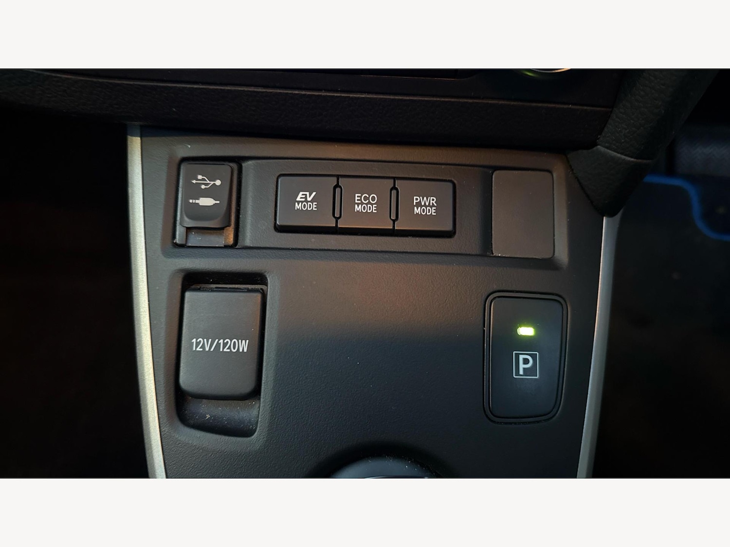 Used Toyota Auris 2015 for sale - 77166540: Photo 30