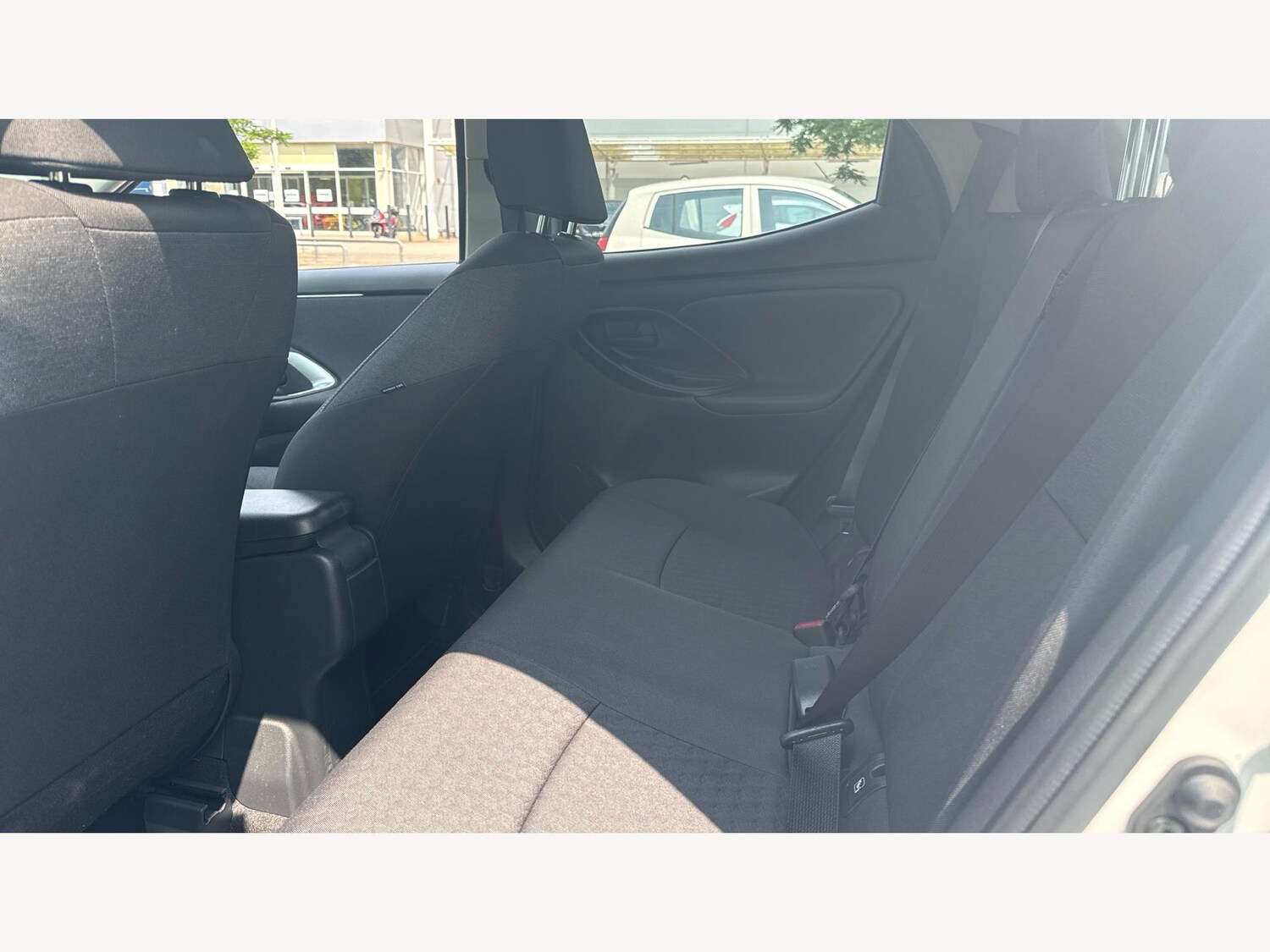 Used Toyota Yaris 2022 for sale - 76294448: Photo 15