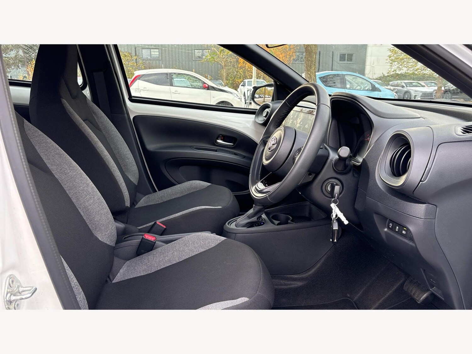 Used Toyota Aygo X 2024 for sale - 76371580: Photo 13