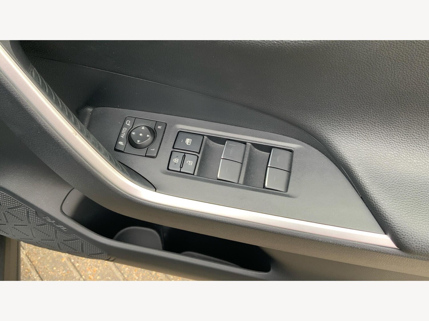 Vehicle 29