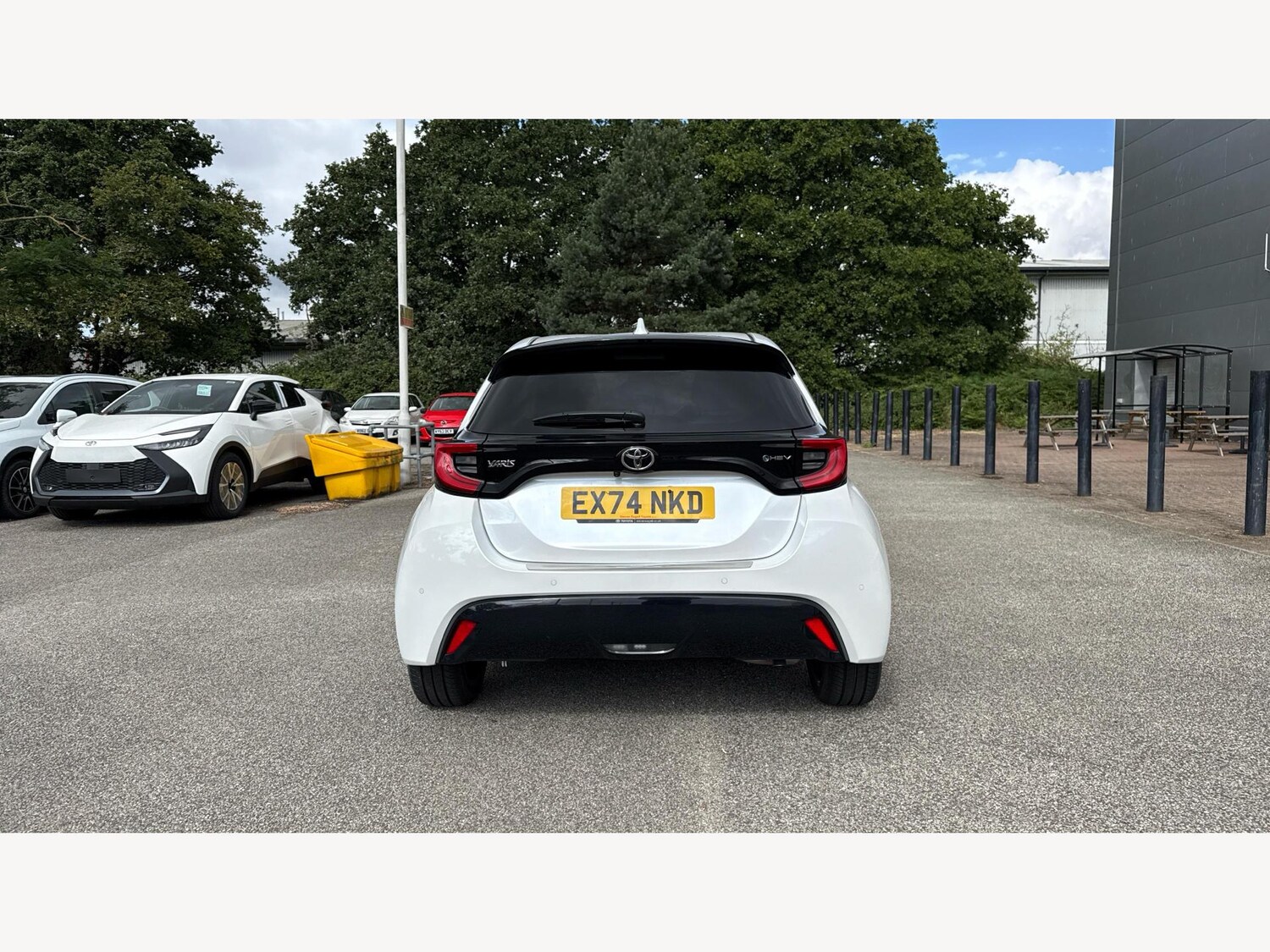 Vehicle 21