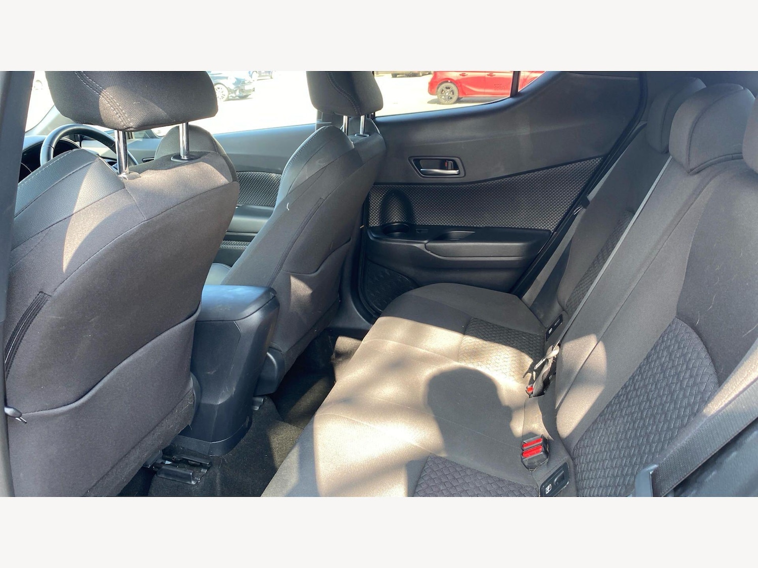 Used Toyota C-HR 2022 for sale - 77993680: Photo 15