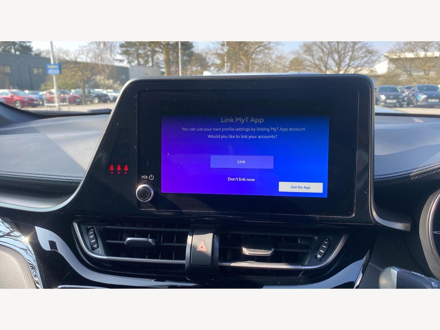 Used Toyota C-HR 2022 for sale - 77993680: Photo 9