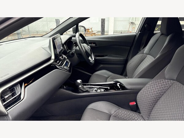 Used Toyota C-HR 2022 for sale - 76227795: Photo 12