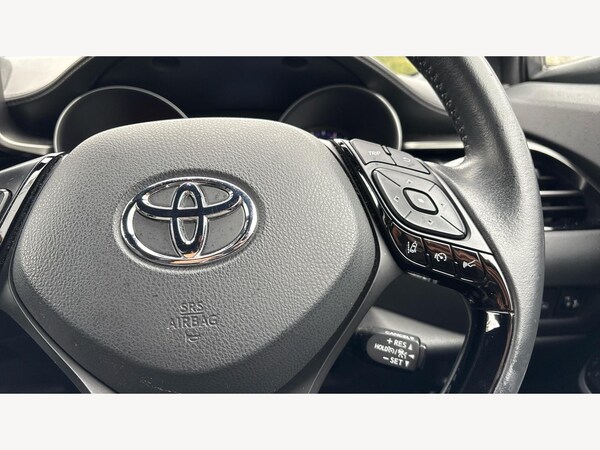 Used Toyota C-HR 2022 for sale - 76227795: Photo 32