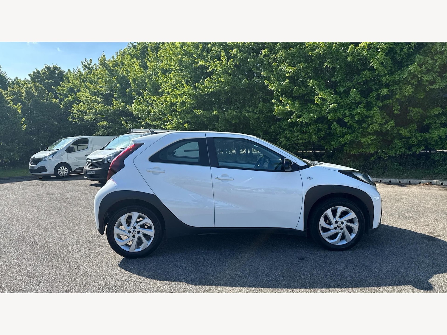 Used Toyota Aygo X 2023 for sale - 76824497: Photo 18