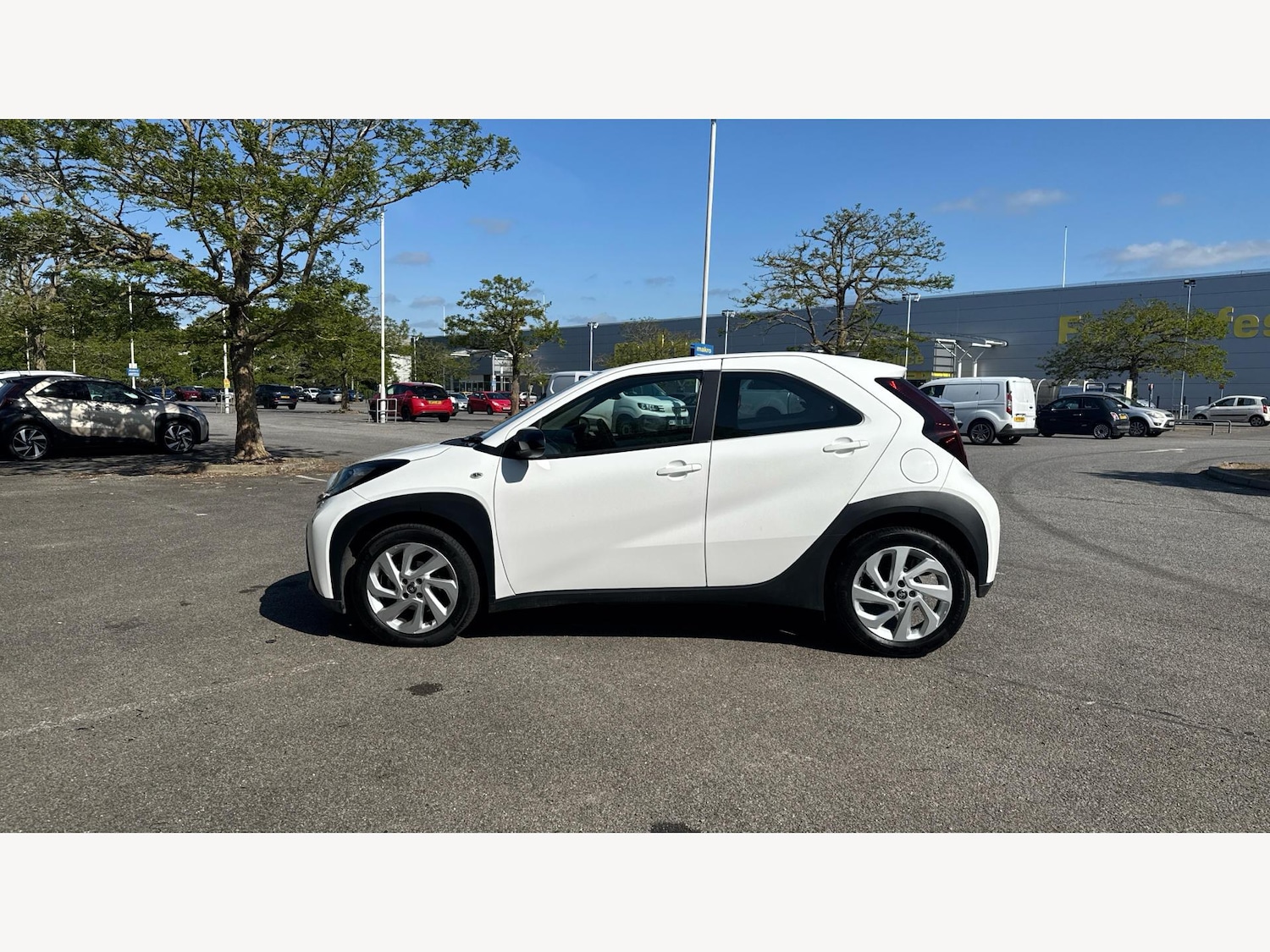 Used Toyota Aygo X 2023 for sale - 76824497: Photo 19