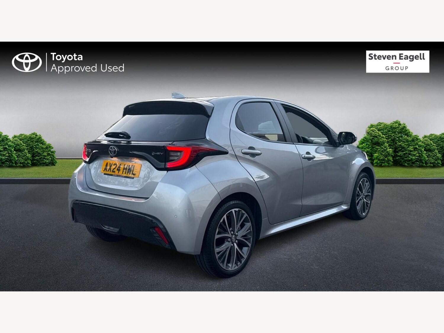 Used Toyota Yaris 2024 for sale - 76388656: Photo 2