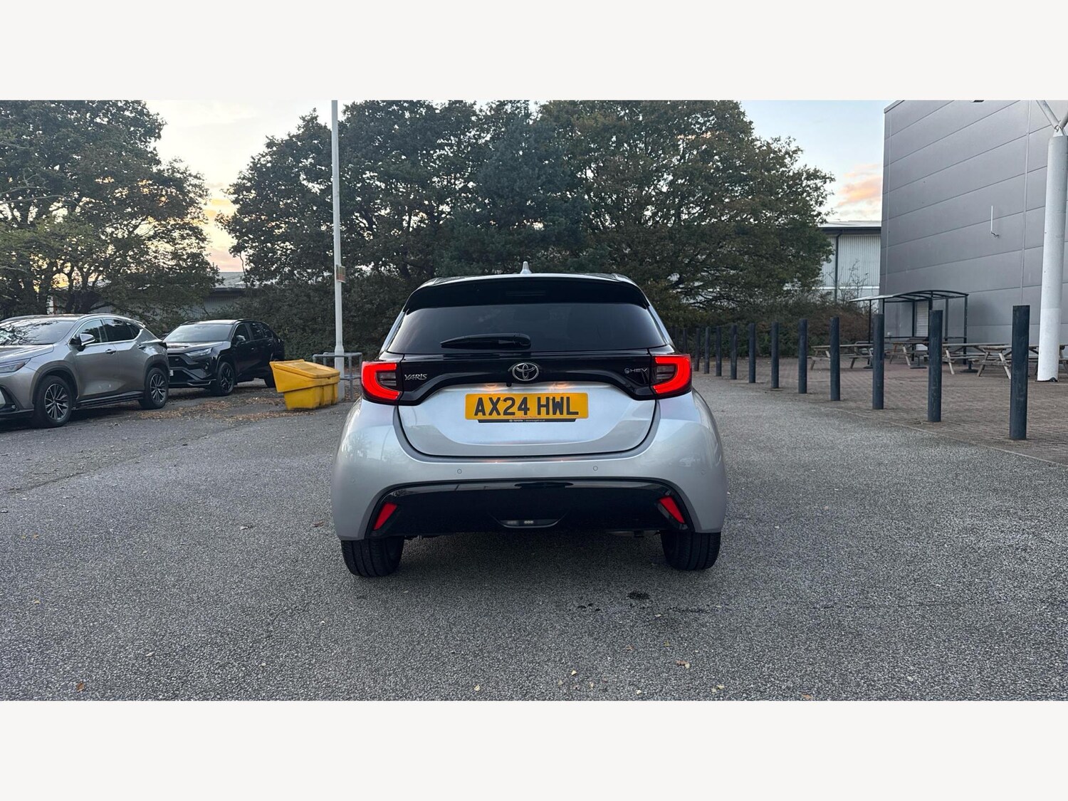 Used Toyota Yaris 2024 for sale - 76388656: Photo 21