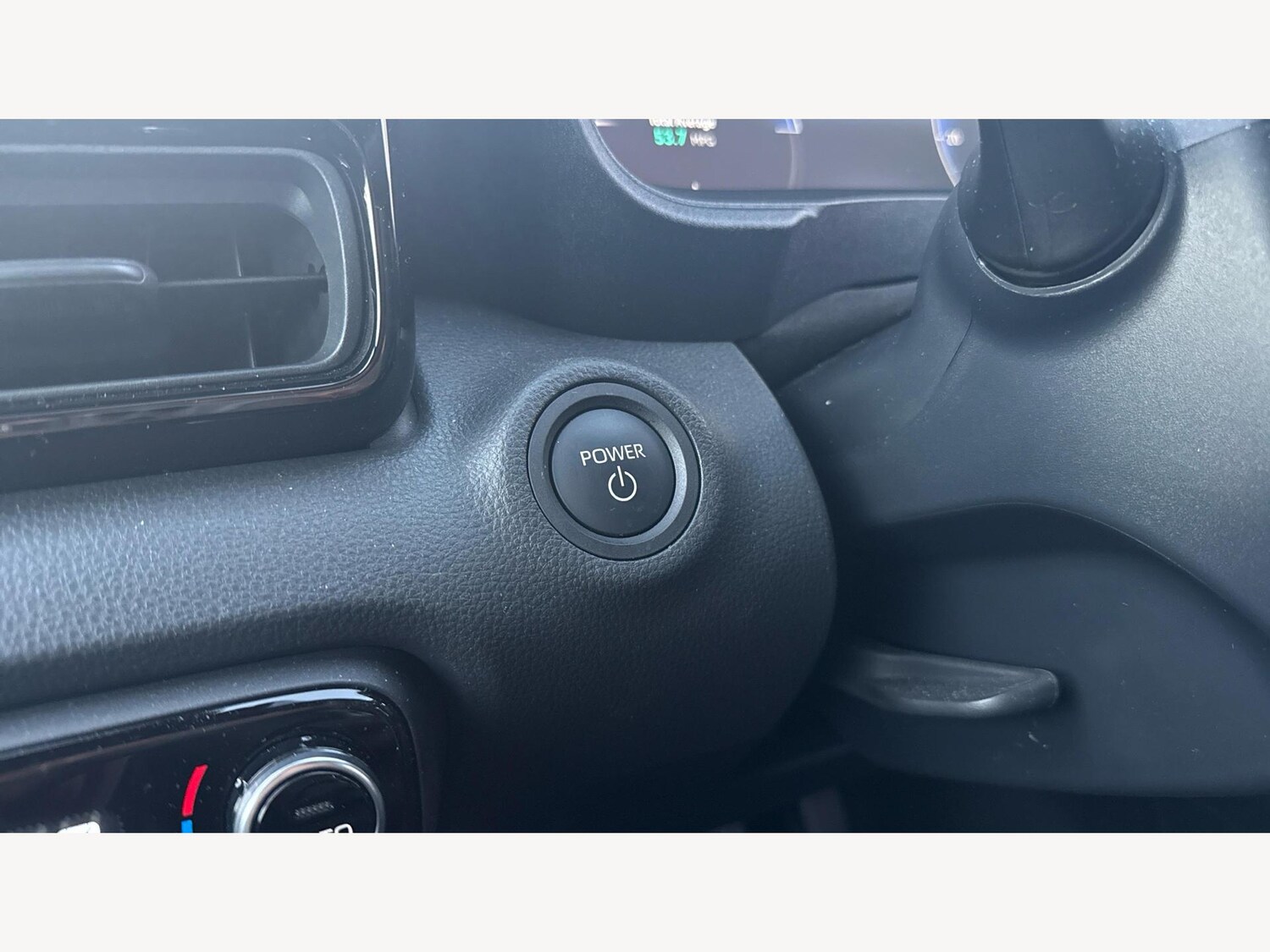 Used Toyota Yaris 2024 for sale - 76388656: Photo 26