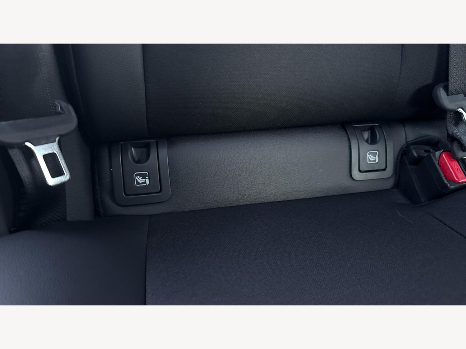 Used Toyota Yaris 2024 for sale - 76388656: Photo 34