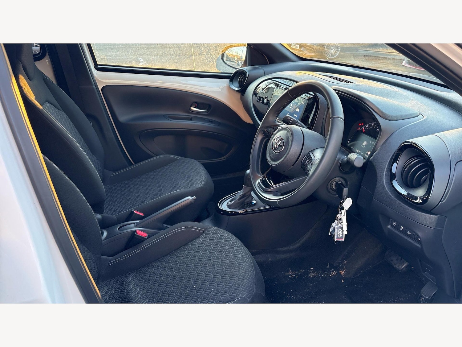 Used Toyota Aygo X 2024 for sale - 77163118: Photo 13