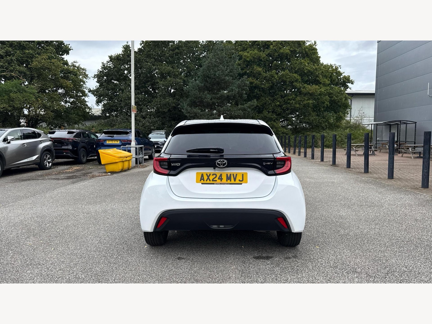 Vehicle 21