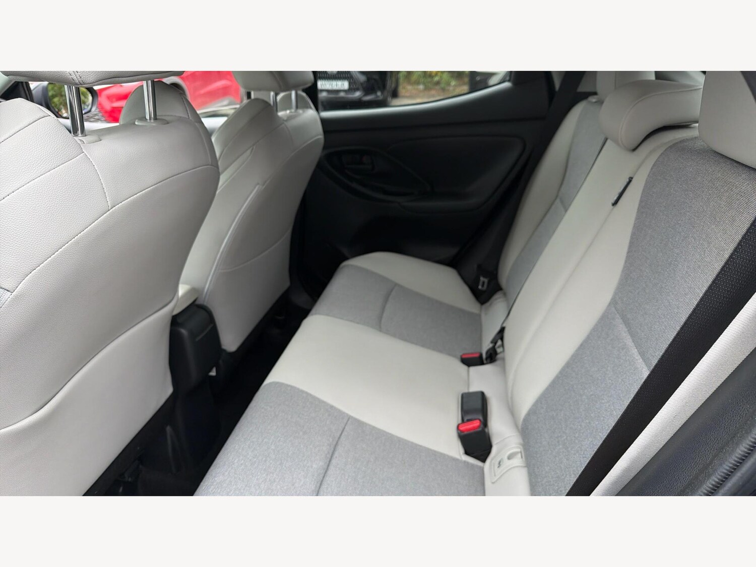 Used Toyota Yaris 2023 for sale - 76152712: Photo 15