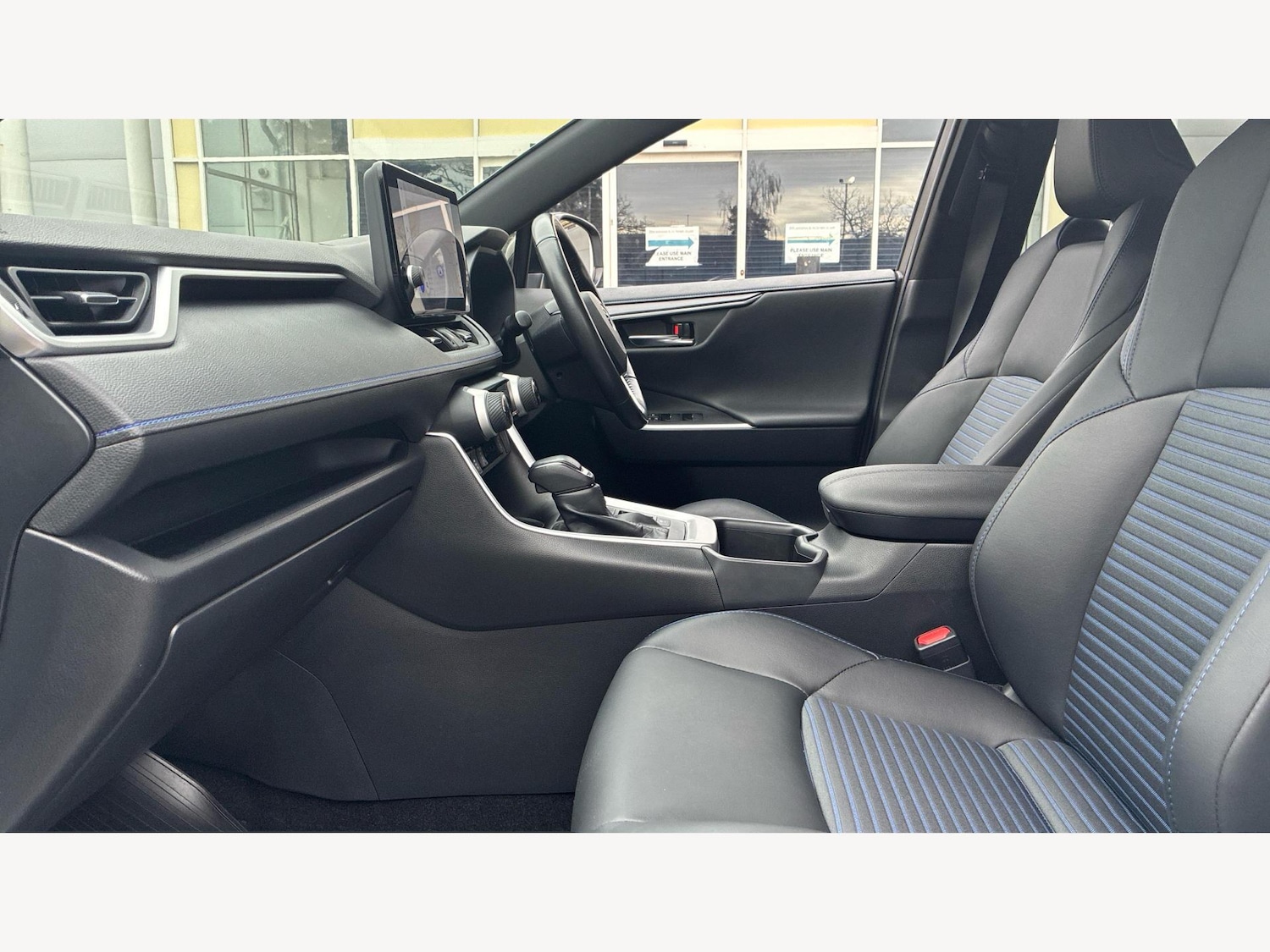 Used Toyota RAV4 2023 for sale - 76912886: Photo 12