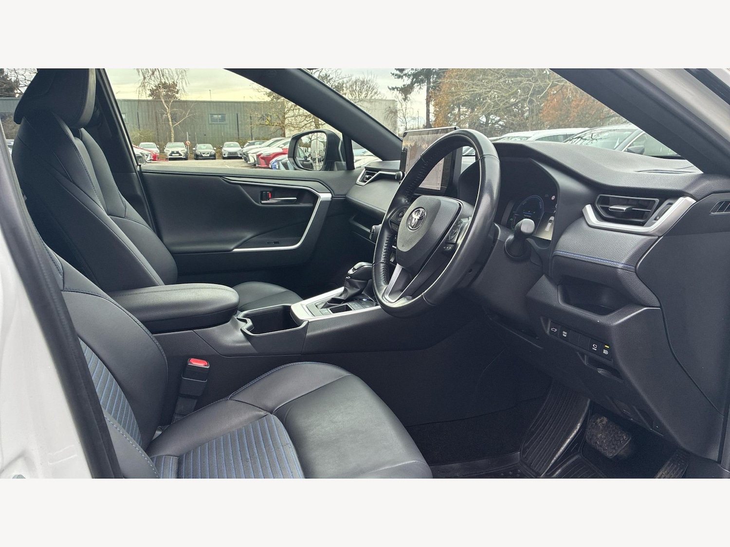 Used Toyota RAV4 2023 for sale - 76912886: Photo 13