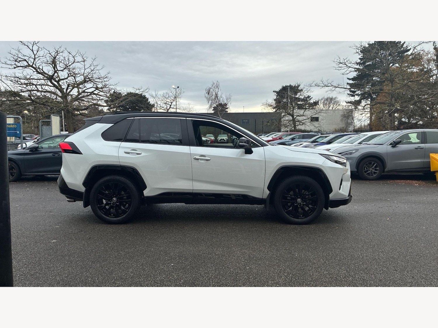 Used Toyota RAV4 2023 for sale - 76912886: Photo 18