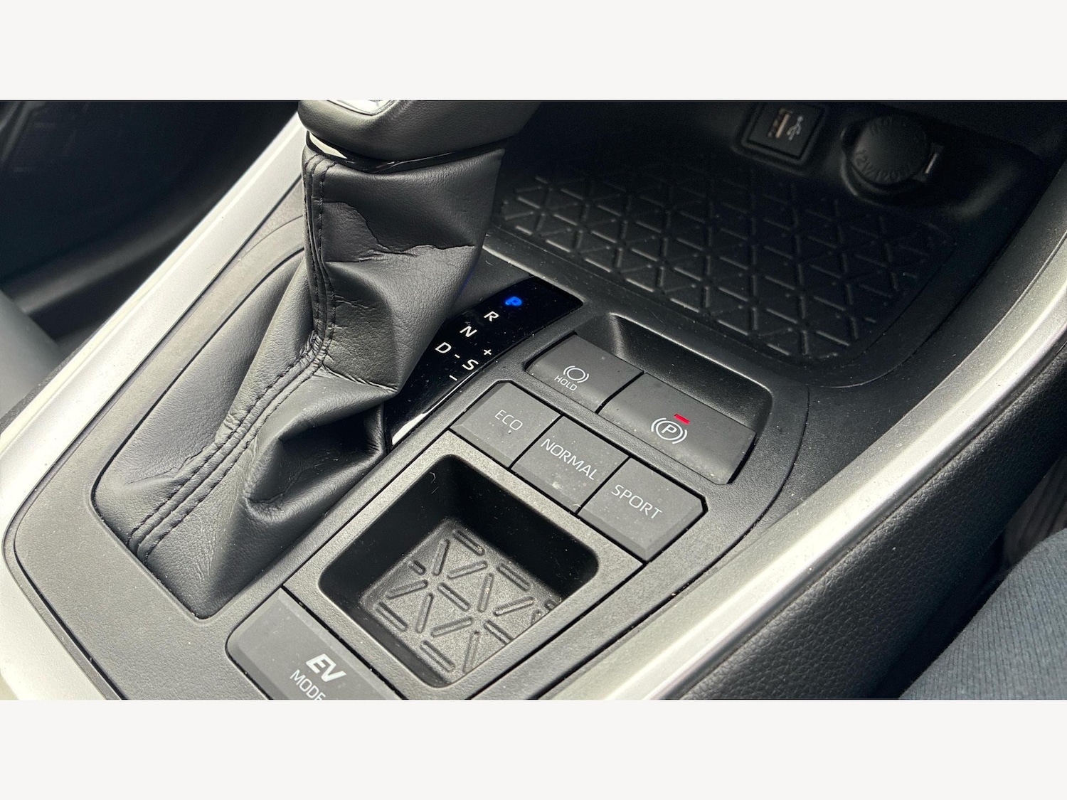 Used Toyota RAV4 2023 for sale - 76912886: Photo 29