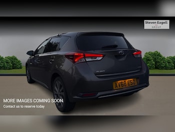 Used Toyota Auris 2018 for sale - 77696326: Photo