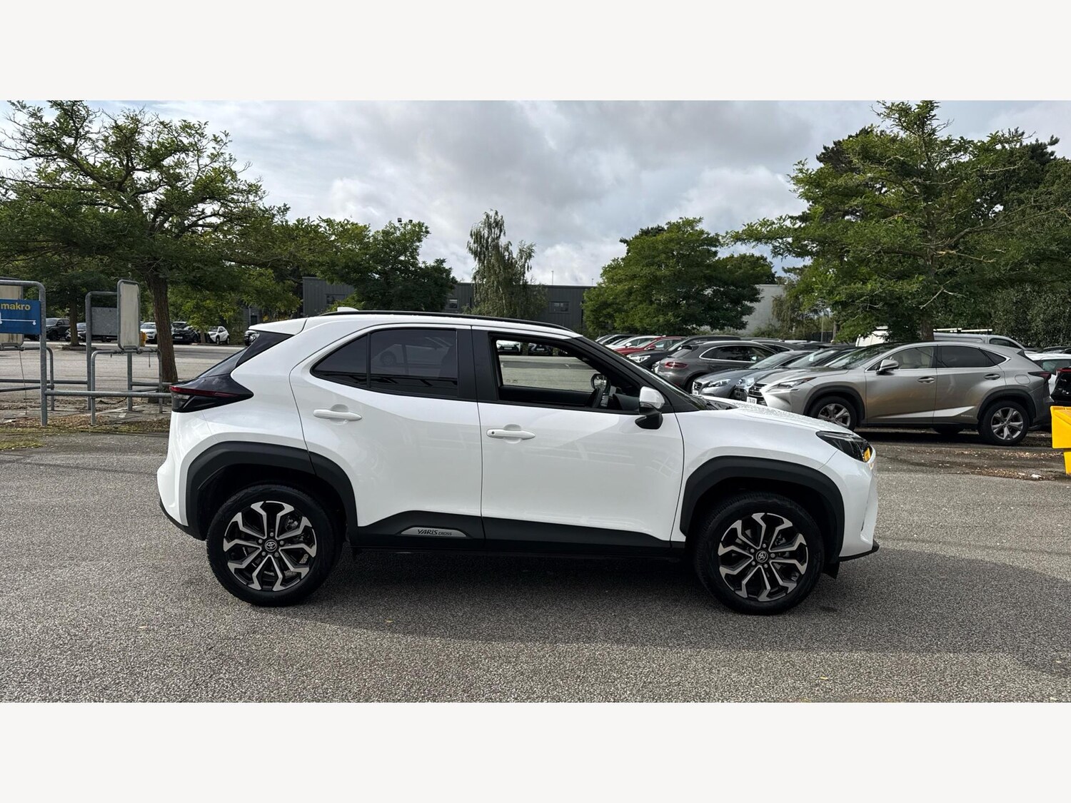 Used Toyota Yaris Cross 2025 for sale - 75954210: Photo 18