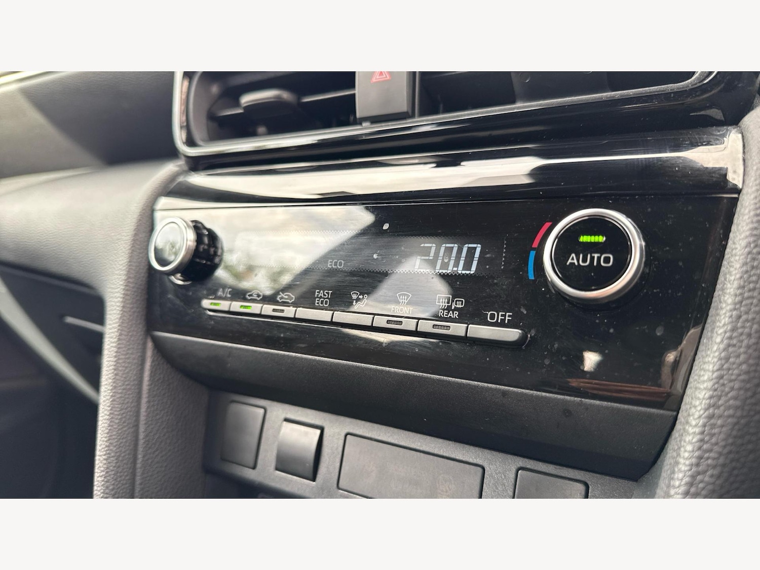 Used Toyota Yaris Cross 2025 for sale - 75954210: Photo 25