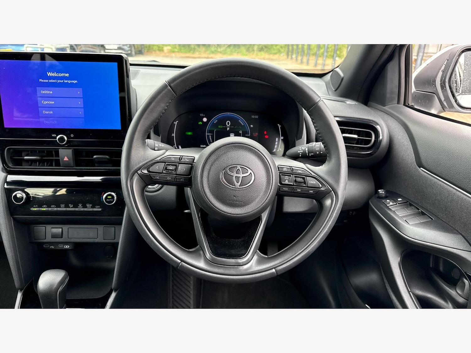 Used Toyota Yaris Cross 2025 for sale - 75954210: Photo 8